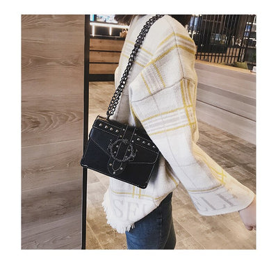 European Fashion Female Square Bag . New Quality PU Leather Women's Designer Handbag Rivet Lock Chain Shoulder Messenger bags